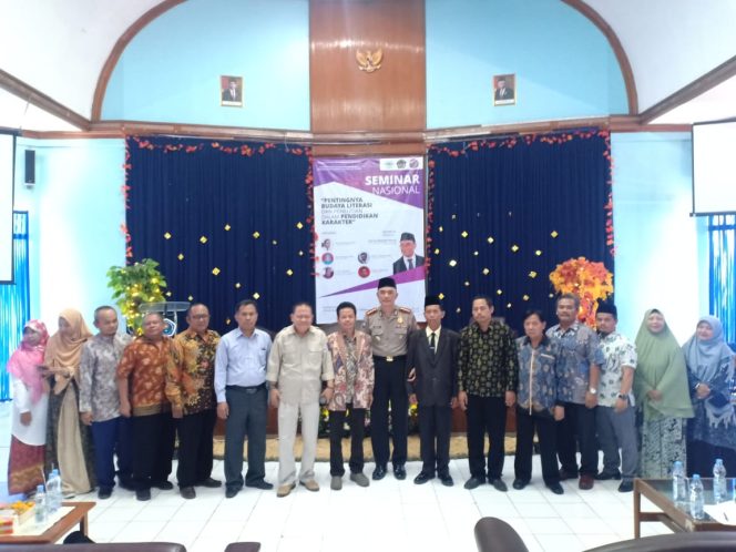 
 Dir Binmas Polda Jabar : Civitas Akademika Serta Mahasiswa Agar Selalu Arif Dan Bijaksana Dalam Mencermati Informasi