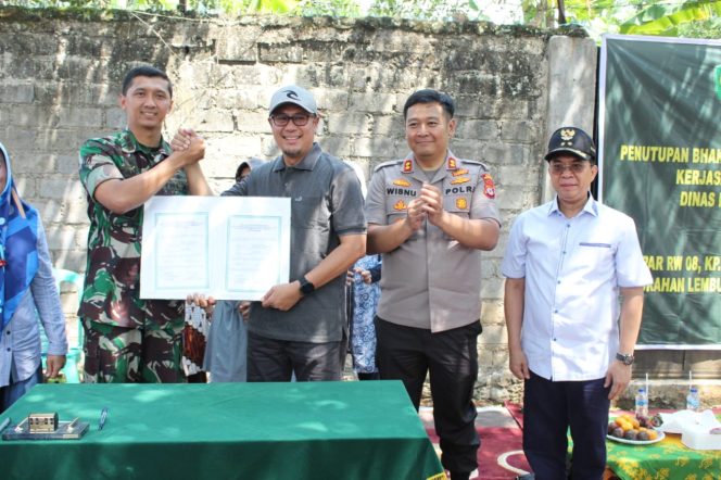 
 Kabid Humas Polda Jabar : Peresmian Jalan Setapak Program BSMSS Di Kp. Tipar RW 08, Kp. Lembursitu RW 05 Dan Kp. Amarayah RW 03 Kel. Lembursitu Kota Sukabumi