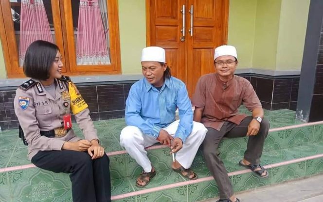 
 Kabid Humas Polda Jabar : Pesona Bripda Isiqomah, Polwan Cantik Majalengka Yang Gemar Sambangi Warga