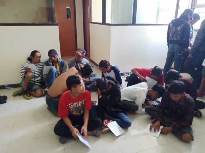 
 Dit Reskrimum Polda Jabar Laksanakan Operasi Premanisme Dan Kejahatan Jalanan 