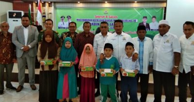 Teks: Kadin Langsa santuni Anak Yatim