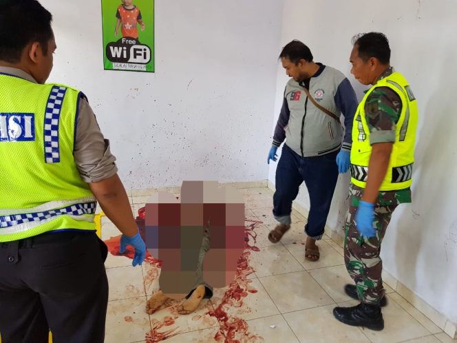 
 Setubuhi Istri Orang, Pria Probolinggo Meninggal Dibacok