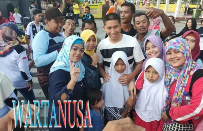 
 Sebelum Berpindah Tugas AKBP M. ARSAL SAHBAN., SH.,SIK.,MH.,MM., Menyapa Masyarakat di Alun – Alun Lumajang
