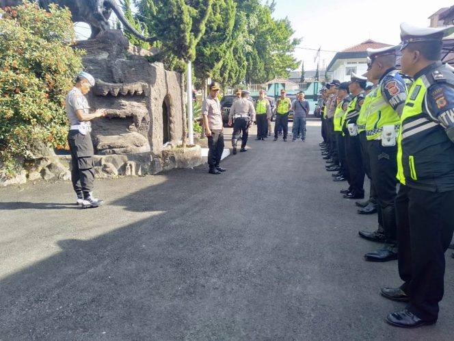 
 Kabid Humas Polda Jabar Giat Pengamanan Kunjungan Kapolri Ke Sespim Lemdiklat Polri