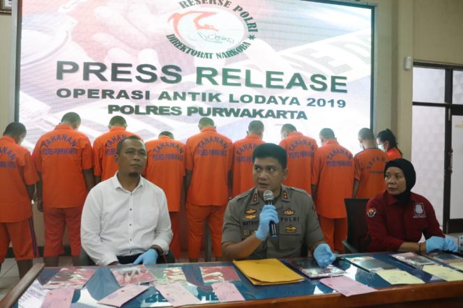 
 Polres Purwakarta Polda Jabar Ungkap 6 Perkara Tindak Pidana Kasus Narkoba Selama OPS Antik Lodaya 2019