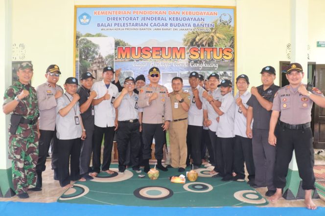 
 Kapolres Garut Polda Jabar Kunjungi Lokasi Situ Cangkuang Kec. Leles Kab. Garut 
