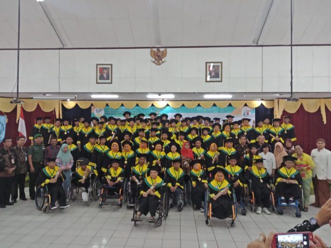 
 Pjs Danramil 04/Jebres Hadiri Wisuda/Pelepasan Penerima Manfaat BBRSPDF Prof. DR. Soeharso Surakarta