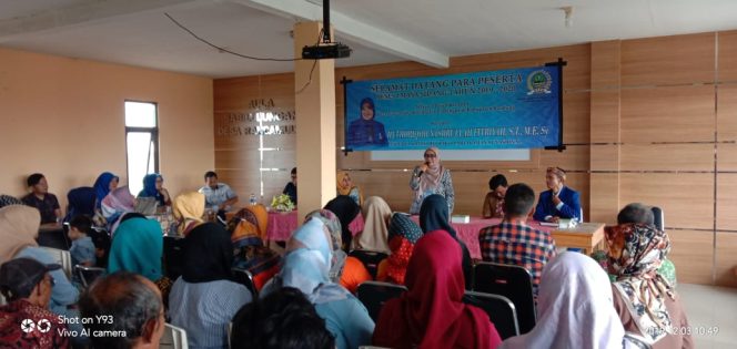 
 Antusiasme Tinggi Ditunjukan Masyarakat di Hari Kedua Reses Anggota DPRD PAN Provinsi Jawa Barat Hj.Thoriqoh Nasrullah Fitriah,ST.,ME.Sy