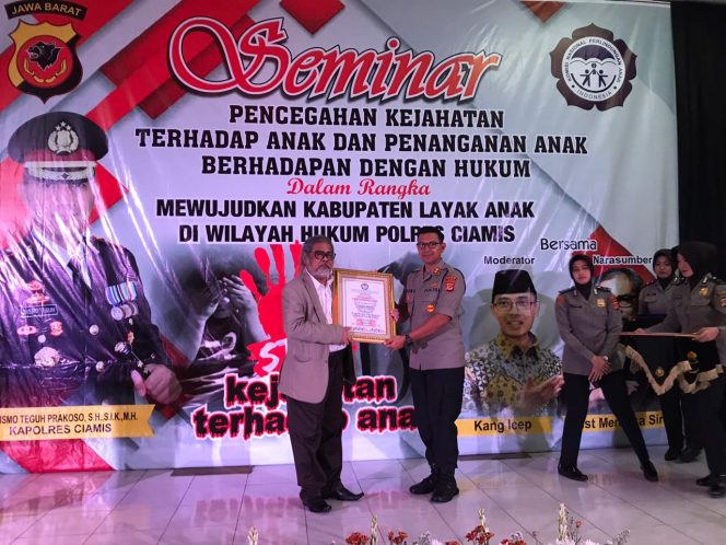 
 Kapolres Ciamis Dan Arist Merdeka Sirait Hadiri Seminar Pencegahan Kejahatan Terhadap Anak dan Penanganan Anak Berhadapan Dengan Hukum