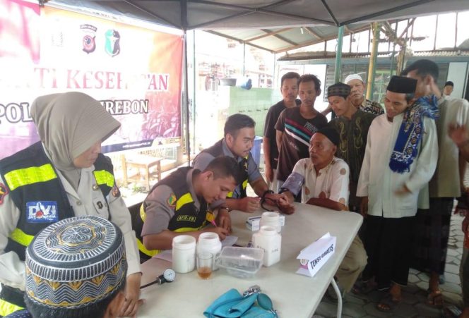 
 Urkes Polresta Cirebon Polda Jabar Laksanakan Kegiatan Bakso Rebon (Bhakti Sosial Polresta Cirebon