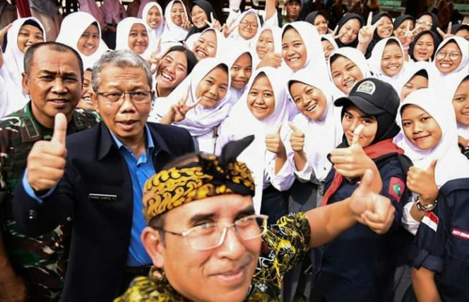 
 Pemkab Bandung Launchingkan Program Ngapel (Ngaji Perkara Lungkungan) di SMAN 1 Katapang