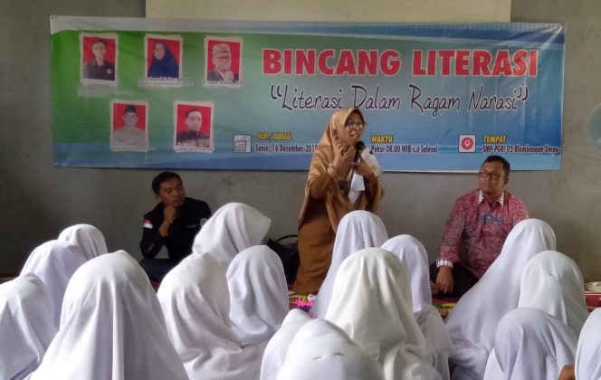 
 Bincang Literasi, SMP PGRI 02 Blambangan Umpu Undang Stakeholder. [Eka].