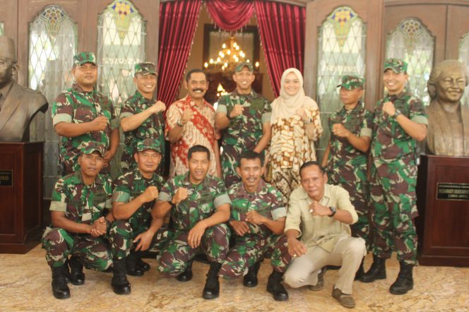 
 Dandim Solo Beserta Danramil Jajaran Dan Perwira Staff Ikuti Open House Natal 2019