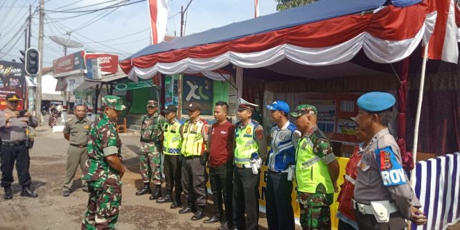 
 Polsek Cisaga Bersama Koramil 1312 Cisaga  Gelar Apel Pagi  Saat Natal Dan Jelang Tahun Baru 2020