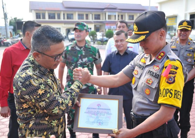 
 Terbaik Pelayanan Publik, Polres Langsa Raih Penghargaan IKM 2019