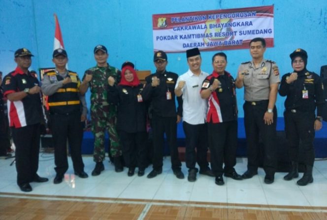 
 Hj. Nunung Resmi Di Lantik Mejadi Ketua Cakrawala Bhayangkara Pokdar Kamtibmas Resort Sumedang Periode 2019-2023