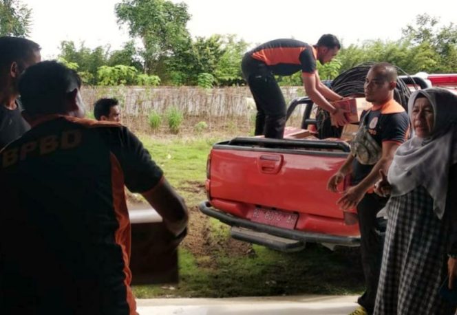 
 Warga KTM Terisolir, Pemkab Aceh Timur Kirim Logistik