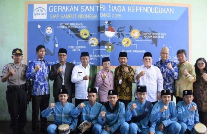
 Siaga Kependudukan: Santri Didorong Peduli Pembentukan Keluarga Berkualitas