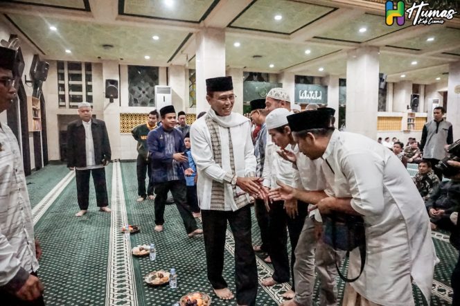 
 Hadiri Kajian Akhir Tahun DMI Ciamis, Bupati Herdiat Ajak Jamaah Bermuhasabah Diri