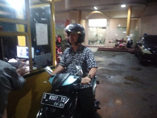 
 Respon Cepat Terhadap Keluhan Salah Satu Masyarakat, Gunakan Motor Menuju Rumah Sakit Kartika Husada