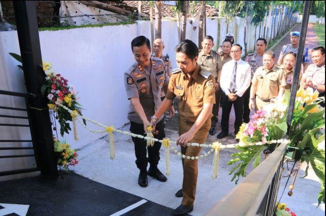 
 Forkopimda Resmikan Fasilitas Parkir Dua Lantai di Polres Madiun