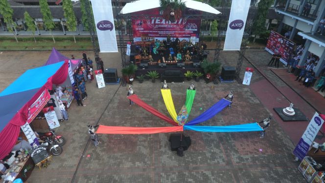 
 Menumbuhkan Rasa Cinta Terhadap Kearifan Lokal