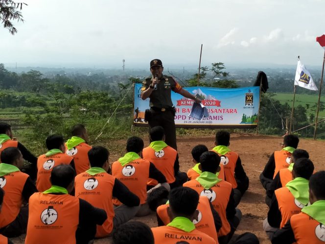 
 Danramil 1302 cikoneng-ciamis giatkan wawasan bela negara