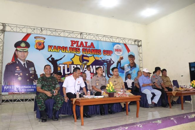 
 Wakapolres Ciamis Secara Resmi Membuka Ajang Kompetisi PBVSI