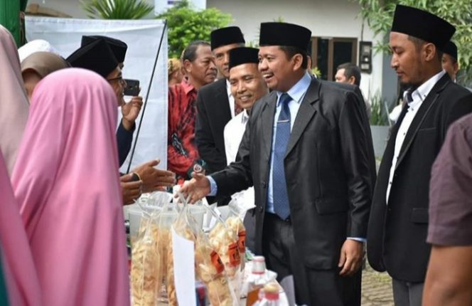 
 Bupati Sumedang Pimpin Peringatan Hari Amal Bhakti (HAB) Kementerian Agama (Kemenag) yang ke-74 Tahun 2020 Kabupaten Sumedang