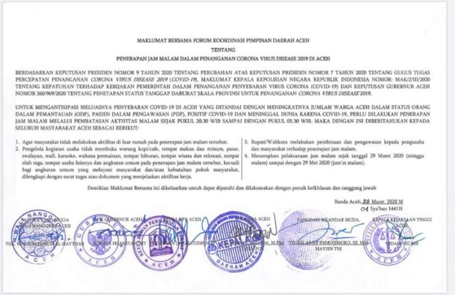 
 Teks Foto: Maklumat Pemerintah Aceh bersama Forkopimda, Pemberlakuan jam malam.
