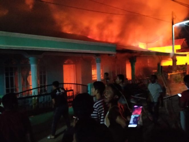 
 11 Rumah di Langsa Ludes Terbakar, Kerugian Diperkirakan Mencapai Rp 1,8 M
