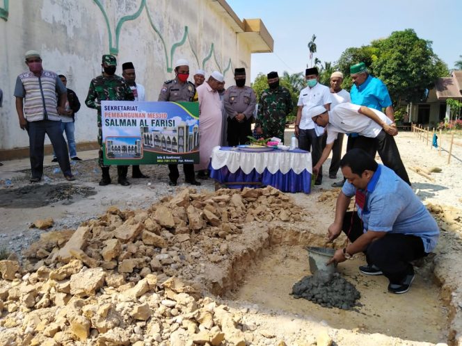 
 Peletakan Batu Pertama Oleh Asrizal H Asnawi Tandai Dimulainya Renovasi Masjid Salman Alfarisi