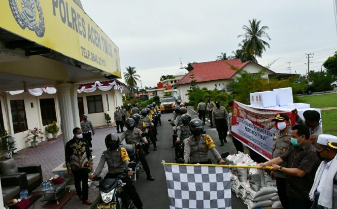 
 Sekda Aceh Timur Lepas Pemberangkatan Baksos Serentak Hari Bhayangkara ke-74