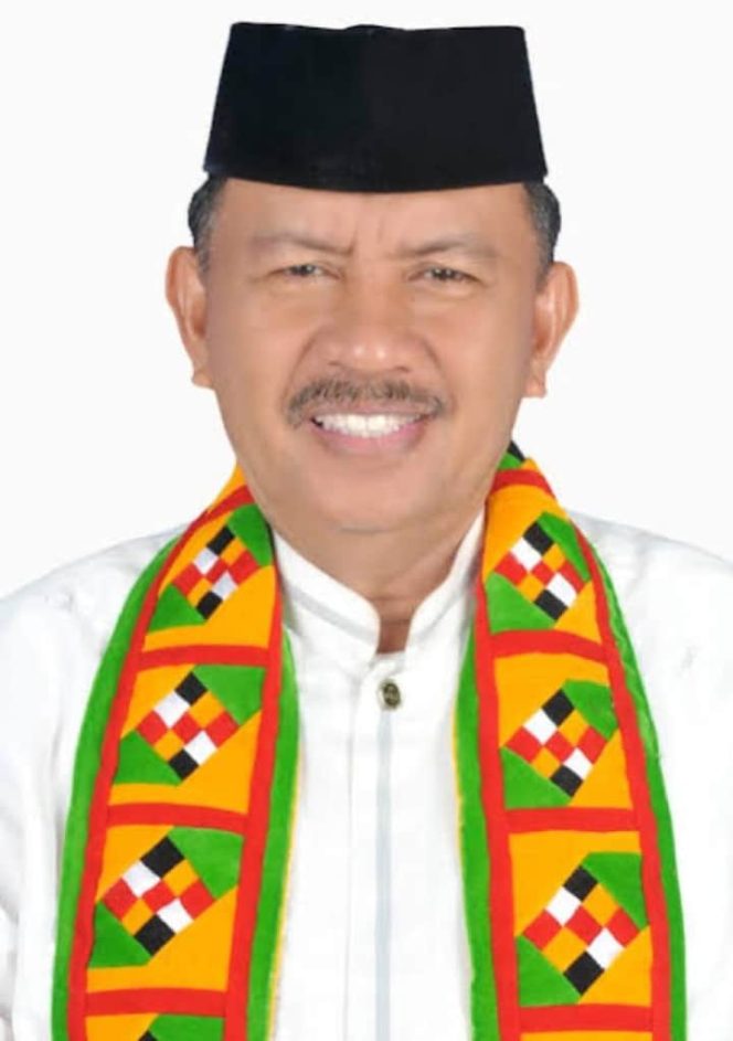 
 Mantan Bupati Simeulue Tutup Usia