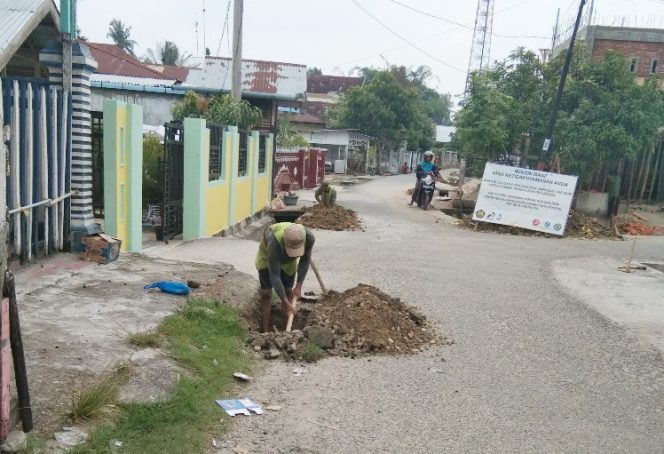 
 Konsultan Pengawas Galian Jargas di Langsa Diduga Abaikan Keselamatan Kerja