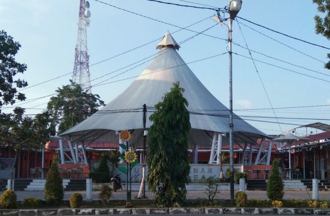 
 Pendapatan Pedagang Berkurang Setelah Pusat Jajanan Langsa di Kelola Pihak ke 3