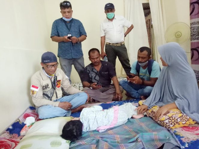 Kepedulian Kabaharkam Polri Santuni Bocah Lumpuh Layu di Langsa