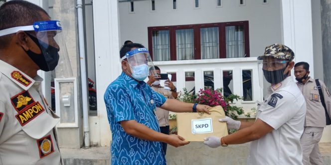 
 69 ASN Aceh Timur Terima SK Kenaikan Pangkat