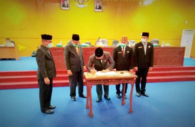 
 Gagal Bayar Proyek TA 2019, 2 Fraksi DPRK Atam Tolak Masuk Dalam Qanun, Kajari: Akan Ditindaklanjuti