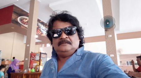 Teks Foto : Wartawan Senior Kota Langsa, Yoesdinoer (Buyong).