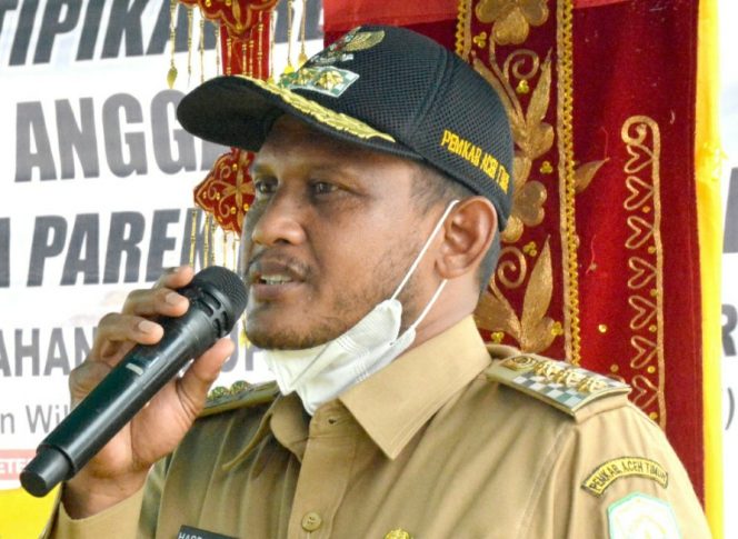 
 Bupati Rocky Ingatkan Masyarakat Tetap Siaga