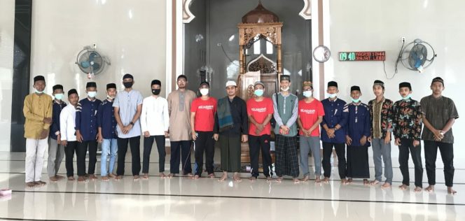 
 Komunitas Kejar Mimpi ‘Goes to Mosque’