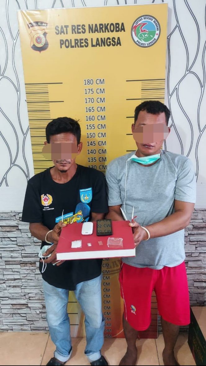 
 Dua Pria di Langsa Diringkus Polisi Diduga Pengedar Sabu