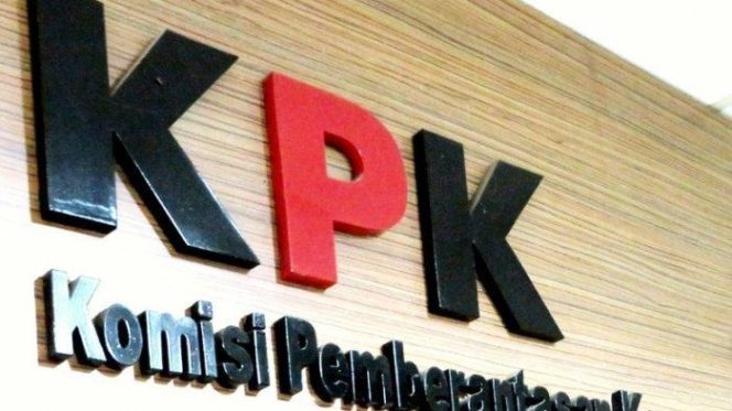 
 Kronologi OTT KPK di Riau, Bupati Kuansing Jadi Tersangka