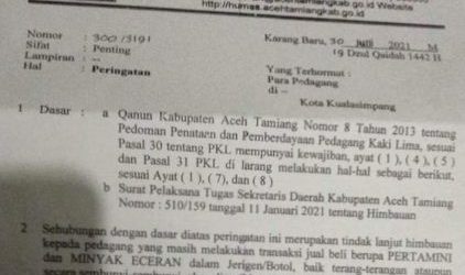 Teks Foto : Surat Peringatan kepada para pedagang BBM Eceran di Kota Kualasimpang.