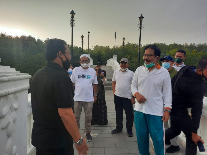 
 Sofyan Djalil Terpukau dengan Pesona Alam Hutan Mangrove Langsa