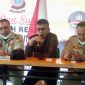 Foto : Ketua terpilih KBPP Polri Kota Langsa Saifullah, SE (di tengah).