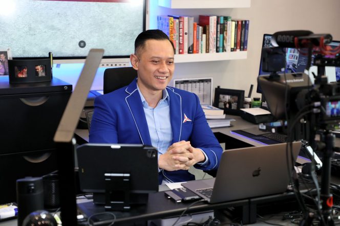 
 Dinobatkan sebagai Parpol Paling Informatif, AHY : Terima Kasih seluruh Kader Partai Demokrat