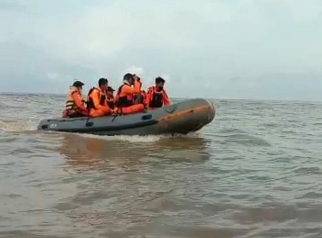 
 Pencarian Korban Hanyut di Muara Sungai Kuala Geunting Dihentikan