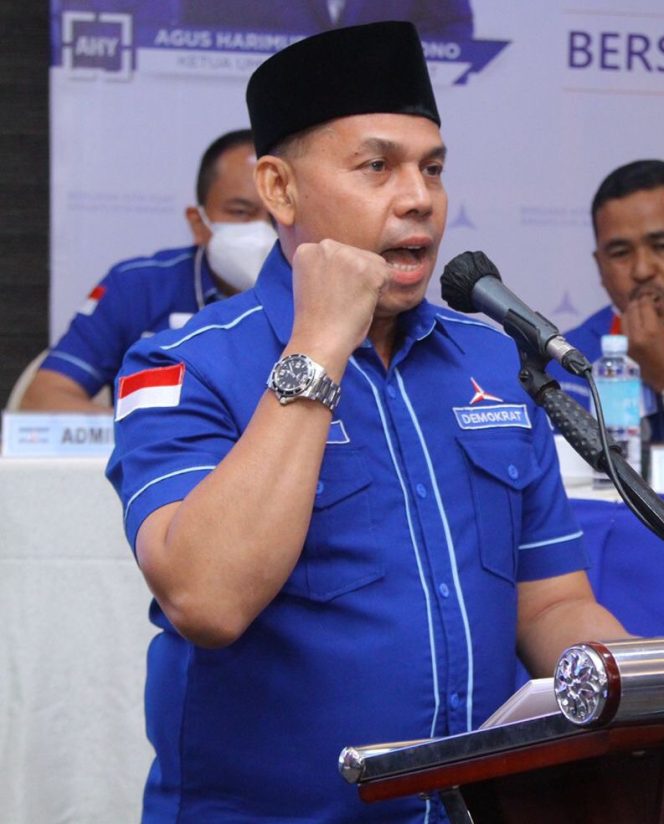 
 Foto : Ketua Partai Demokrat Aceh, Muslim, SHI, MM.